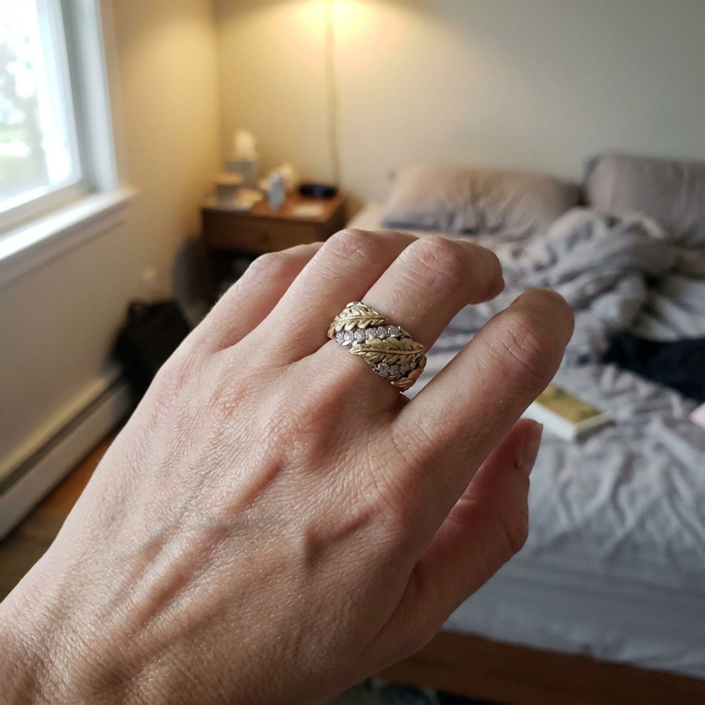 Vintage Gold & Diamond Leaf Ring