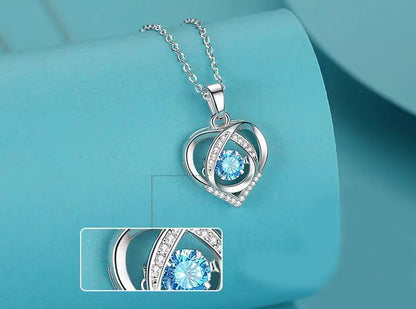 Luxury Heart Necklace with Rhinestones