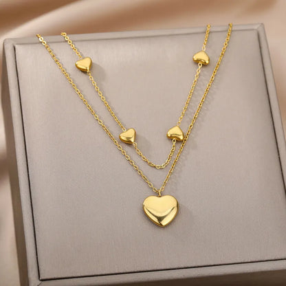 Multilayer Heart Pendant Necklace Choker