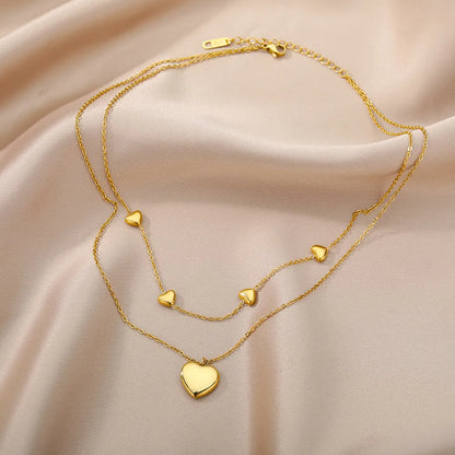Multilayer Heart Pendant Necklace Choker